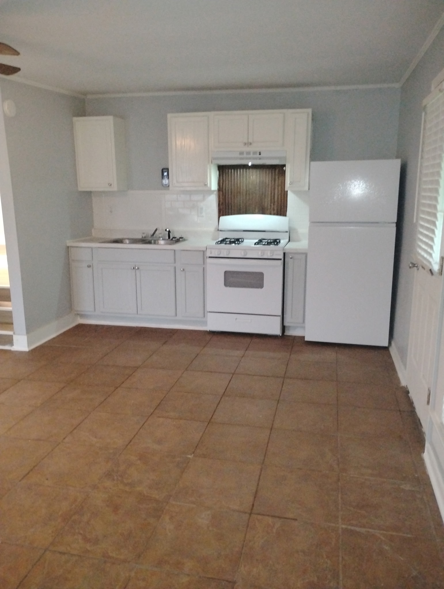 613 West Pine Street - 4