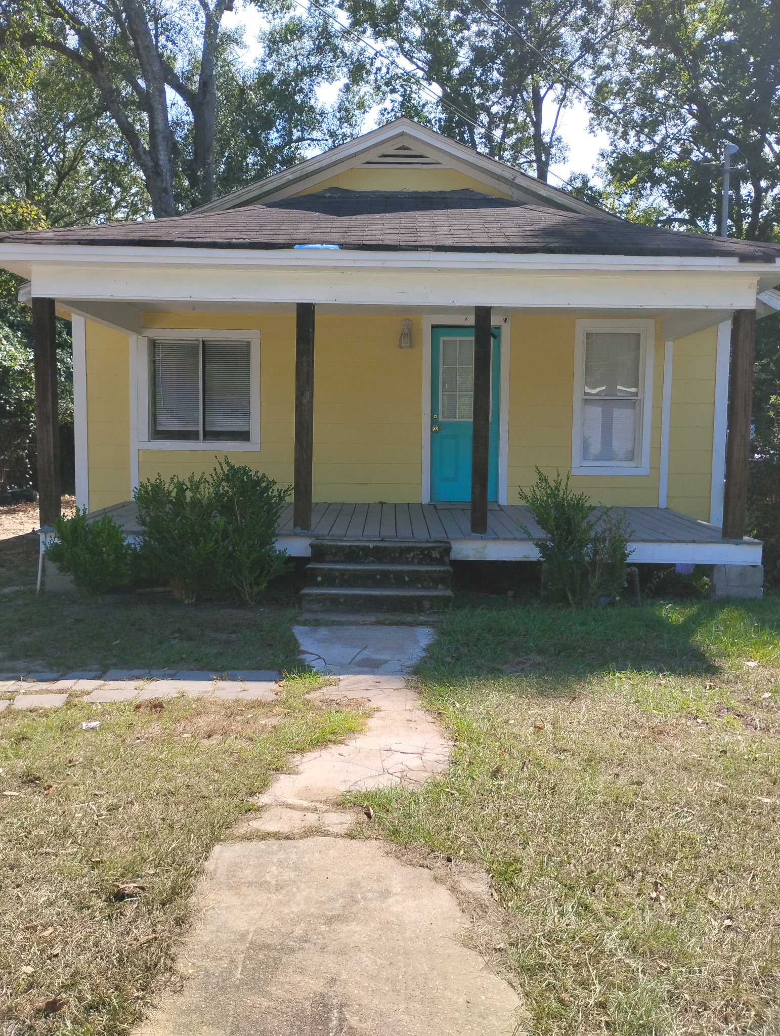 Property main image