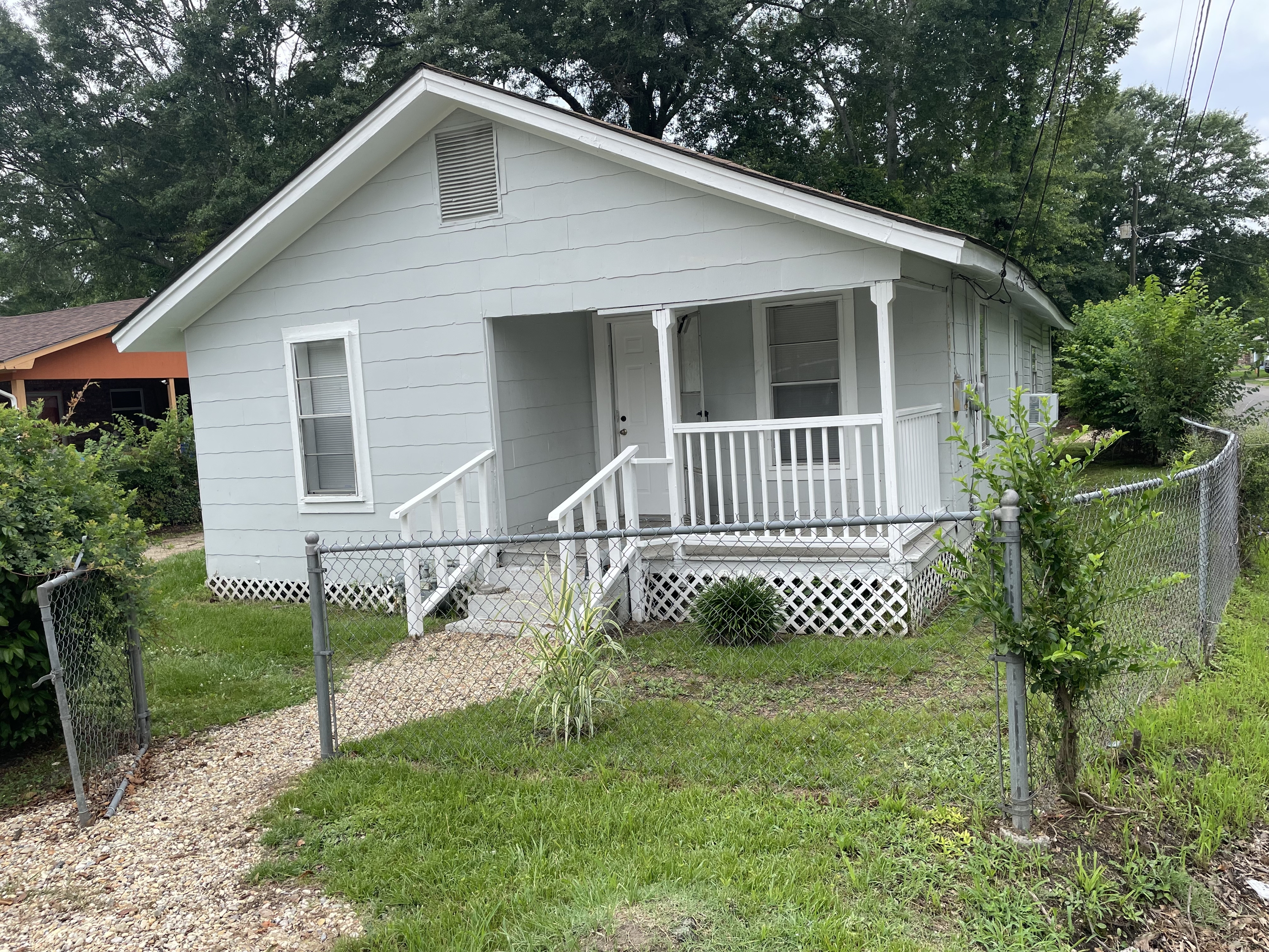 1201 Dabbs Street - 2